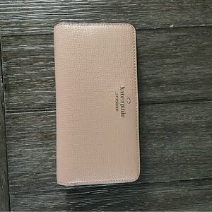Kate Spade nude Leather Wallet